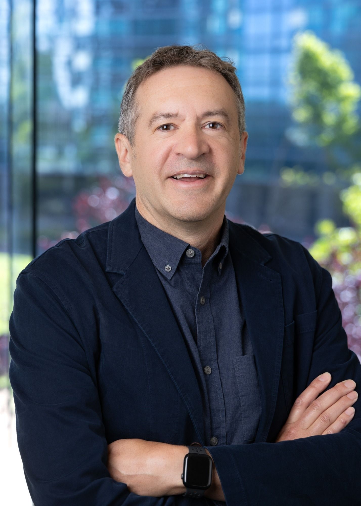 Howard Mackey